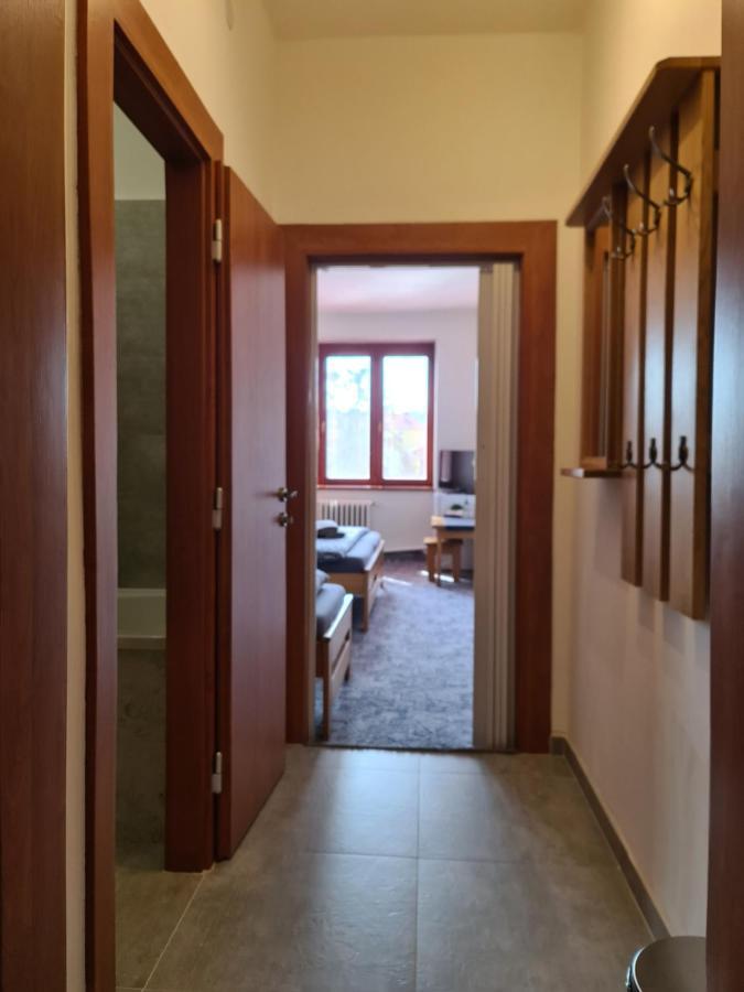 Rožnov pod Radhoštěm Hotel Koruna מראה חיצוני תמונה
