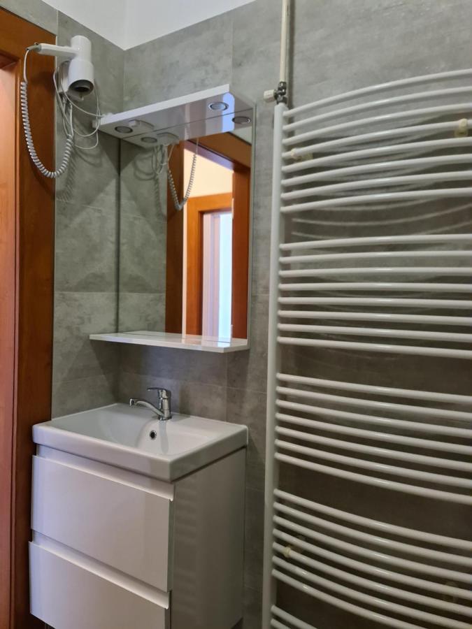Rožnov pod Radhoštěm Hotel Koruna מראה חיצוני תמונה