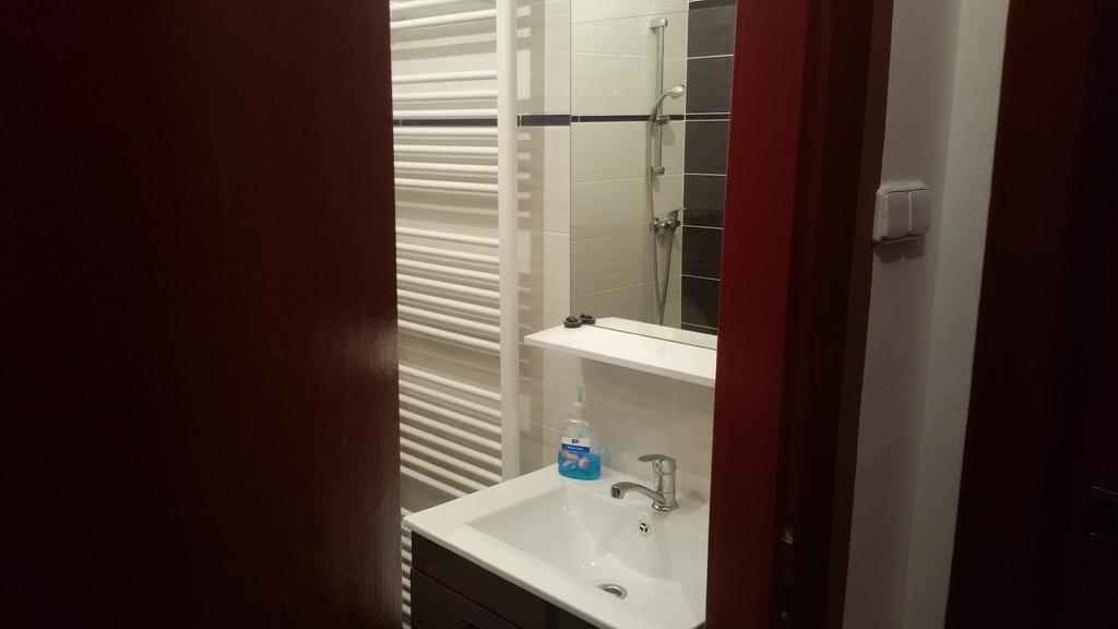 Rožnov pod Radhoštěm Hotel Koruna חדר תמונה