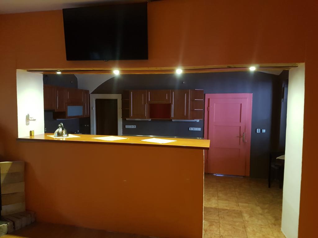 Rožnov pod Radhoštěm Hotel Koruna מראה חיצוני תמונה