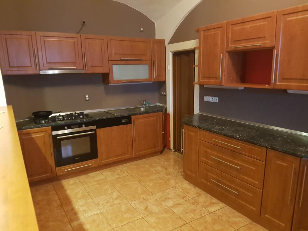 Rožnov pod Radhoštěm Hotel Koruna מראה חיצוני תמונה